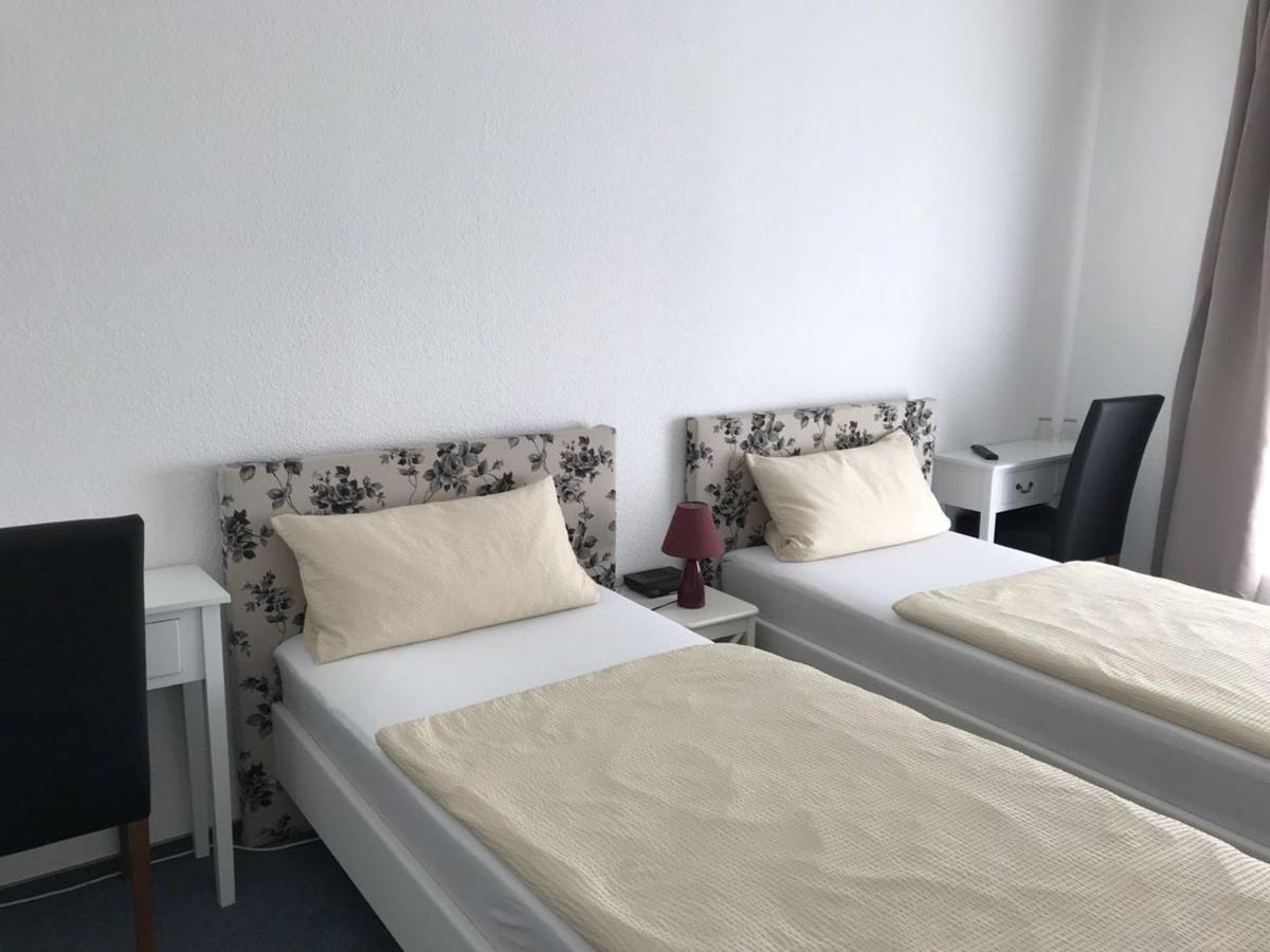 Pension Ikar Schwerin  Exterior foto